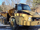2002 CATERPILLAR 725 Photo #2