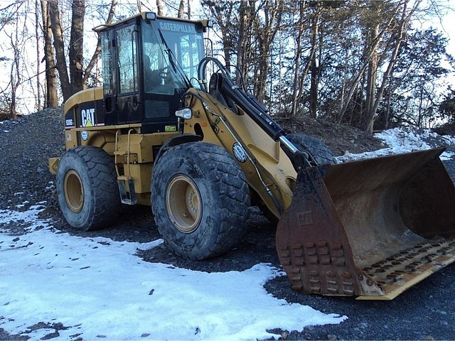 2005 CATERPILLAR 930G Photo
