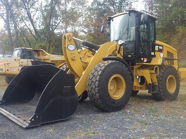 2013 CATERPILLAR 930K Photo