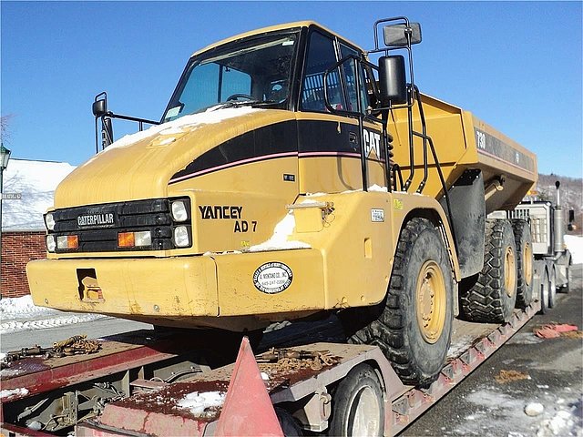 2006 CATERPILLAR 730 Photo