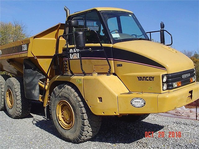 2006 CATERPILLAR 730 Photo