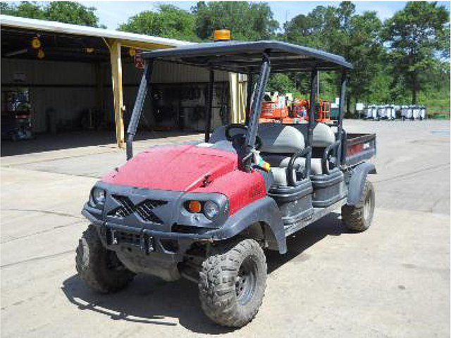 2011 CLUB CAR XRT1550GSE Photo