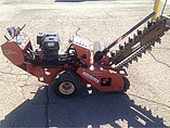 2010 DITCH WITCH RT12 Photo #3