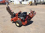 2010 DITCH WITCH RT12 Photo #3