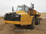 2012 CATERPILLAR 740B Photo #3