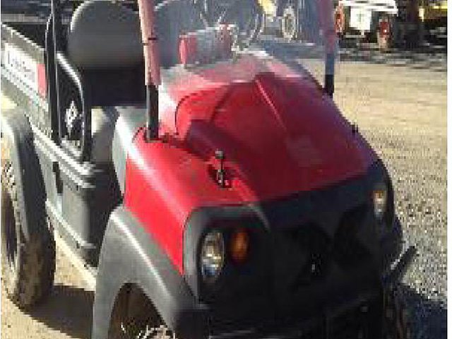 2010 CLUB CAR XRT1550G Photo