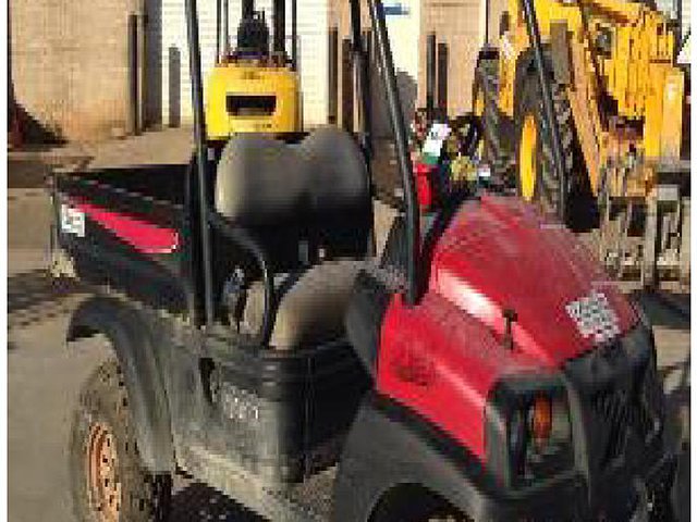 2010 CLUB CAR XRT1550G Photo