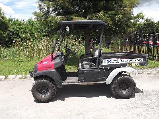 2010 CLUB CAR XRT1550G Photo