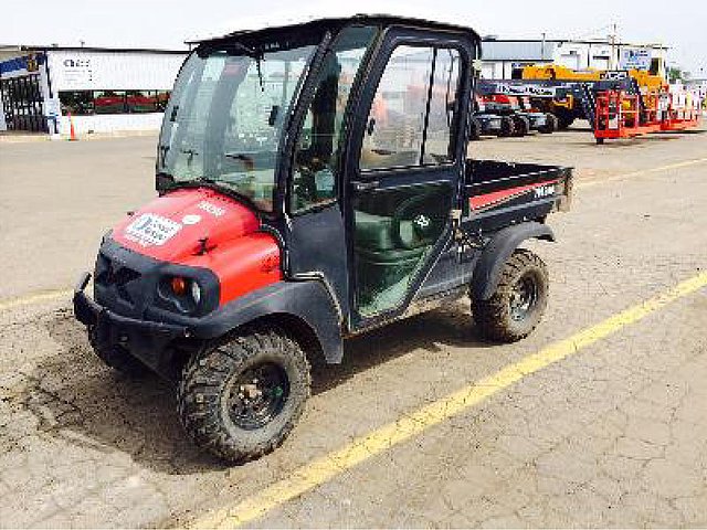 2010 CLUB CAR XRT 1550G W/CAB Photo