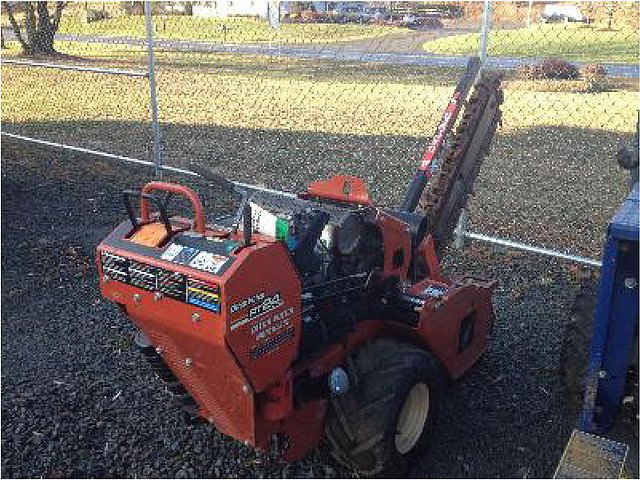 2010 DITCH WITCH RT24 Photo