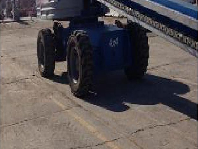 2007 GENIE S80 Photo