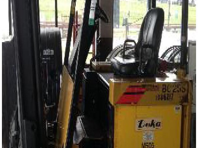 2008 DOOSAN BC25S-5 Photo