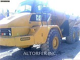 2007 CATERPILLAR 725 Photo #1