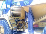 2007 CATERPILLAR 725 Photo #5