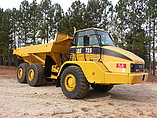 2002 CATERPILLAR 725 Photo #2