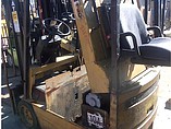 1991 CATERPILLAR F30 Photo #3