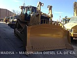 2010 CATERPILLAR D8T Photo #1
