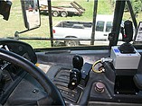 2004 CATERPILLAR 725 Photo #8