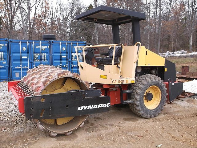 2004 DYNAPAC CA150D Photo