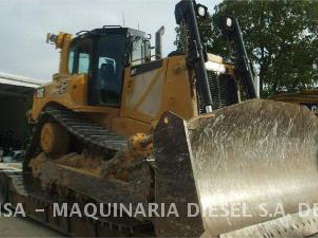 2011 CATERPILLAR D8T Photo