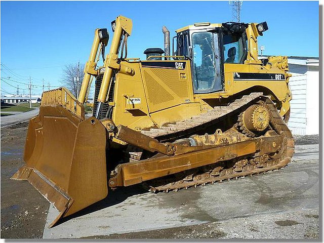 2007 CATERPILLAR D8T Photo