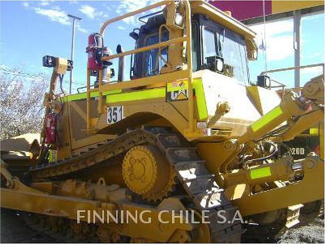 2010 CATERPILLAR D8T Photo