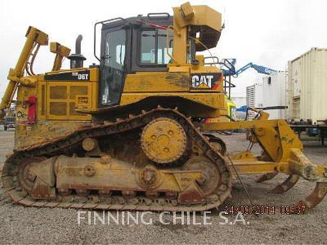 2013 CATERPILLAR D6T Photo