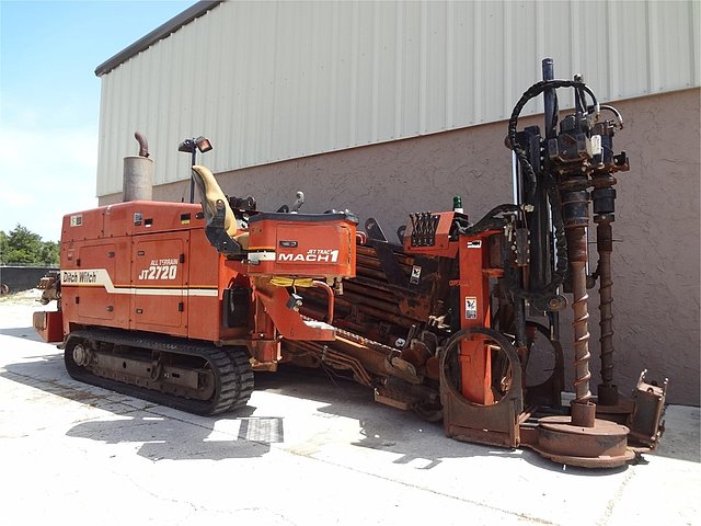 2001 DITCH WITCH JT2720 MACH 1 Photo