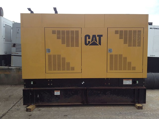 1996 CATERPILLAR 350 KW Photo